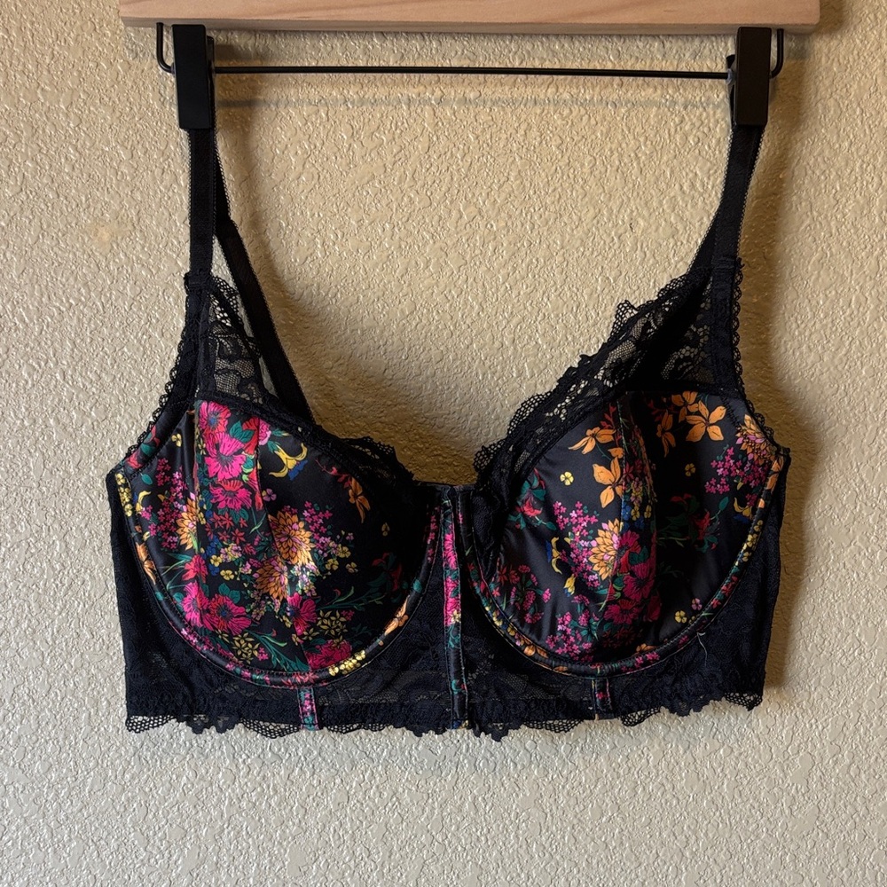 Adore Me Multicolor Floral Lace Bra